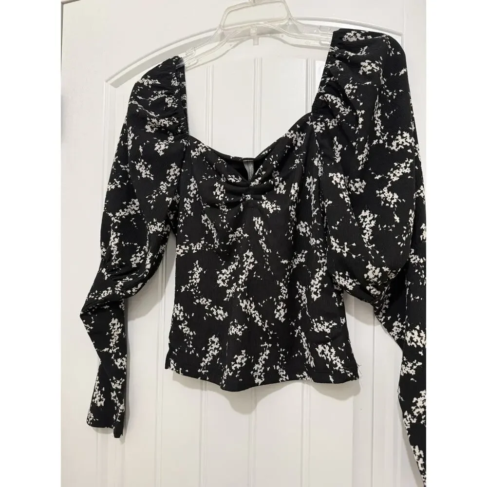 Anthropologie Black White Floral Textured Puff Sleeve Blouse - Womens XS
